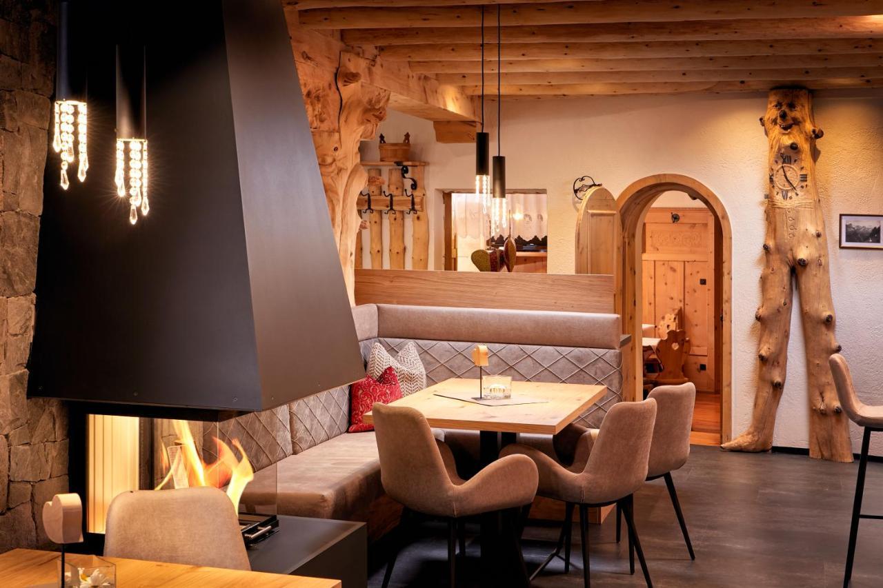 Anigglhof Hotel Malles Venosta Luaran gambar