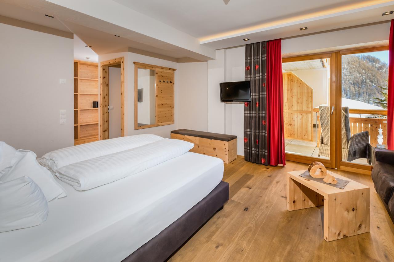 Anigglhof Hotel Malles Venosta Luaran gambar